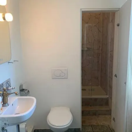 Apartment Grosszuegige In Schleswiger Altbauvilla *